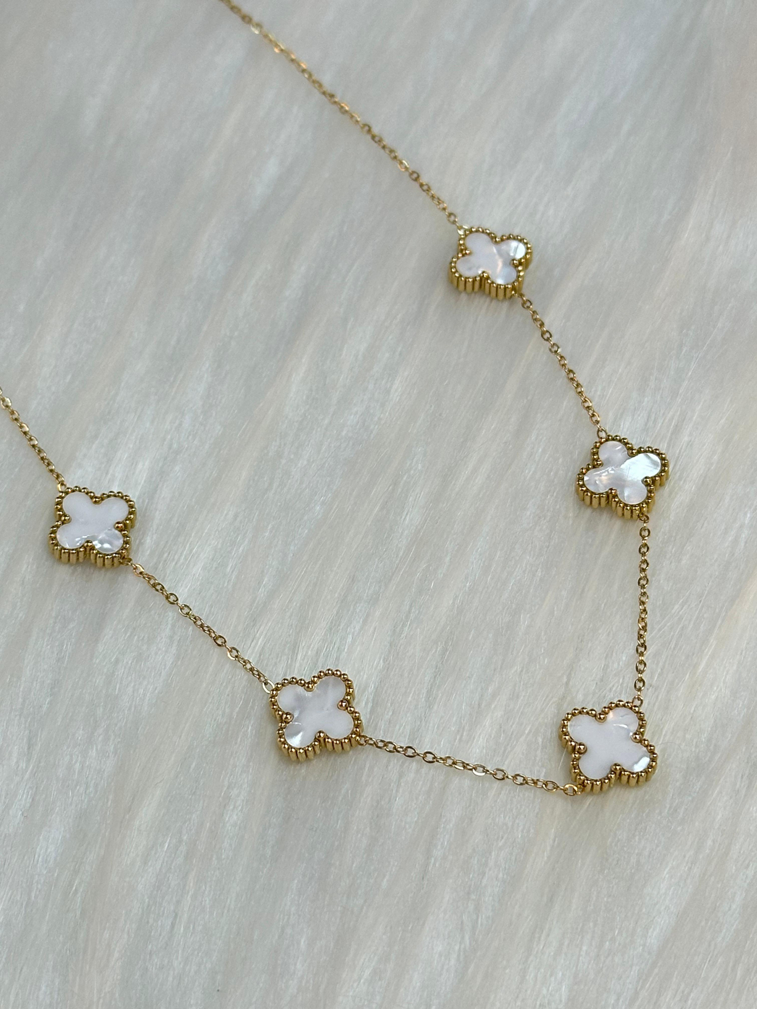 GOLD BEYAZ VAN CLEFF KOLYE