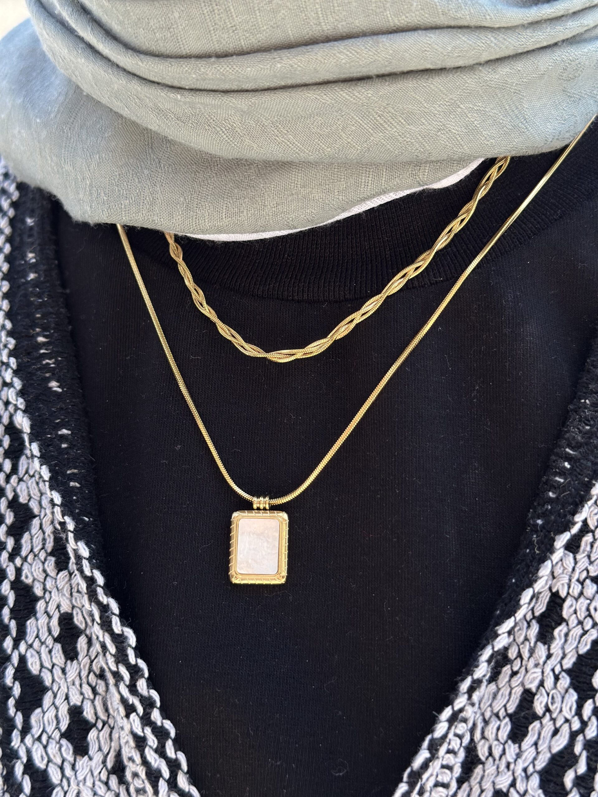 2li trend kolye gold