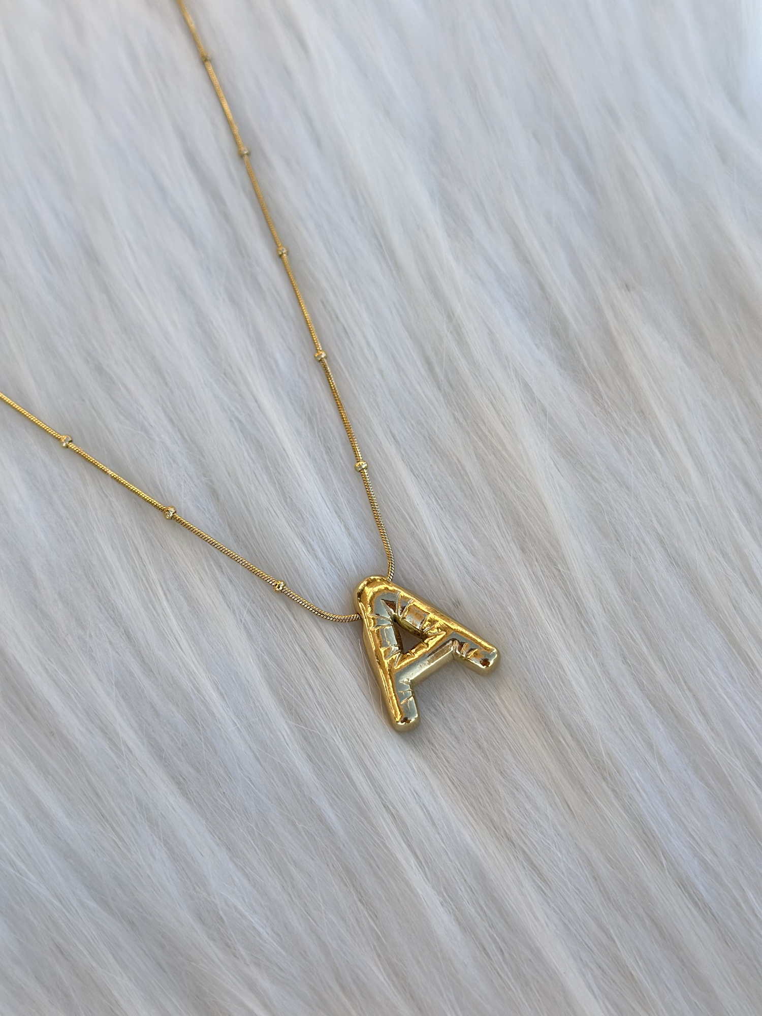 A HARFİ GOLD KOLYE