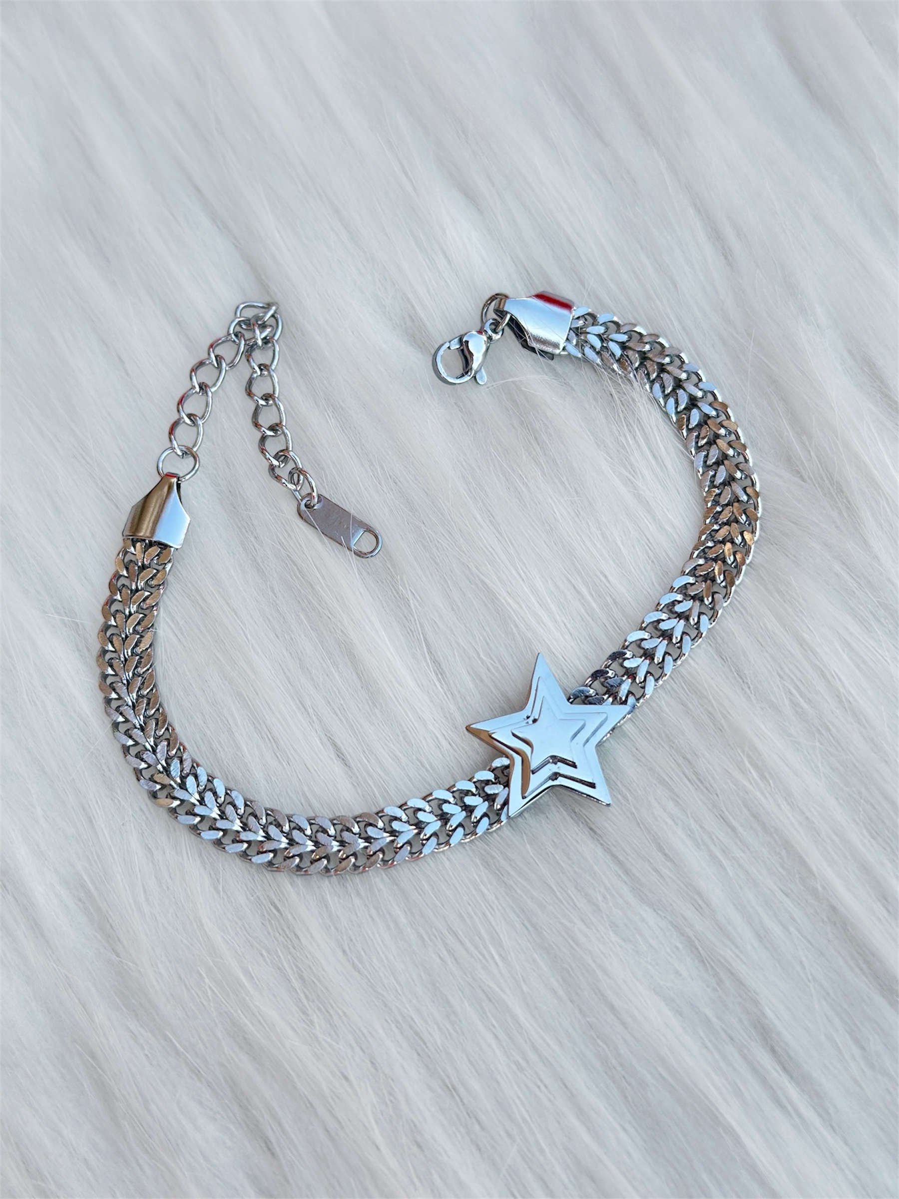 Trend hasır yıldız bileklik silver